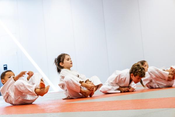 https://colognykarateclub.ch/wp-content/uploads/2022/07/4-PRE-JUDO-R.jpg