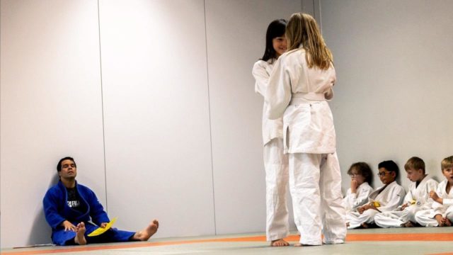 https://colognykarateclub.ch/wp-content/uploads/2022/10/Cours-de-Judo-Cologny-KC-640x360.jpg
